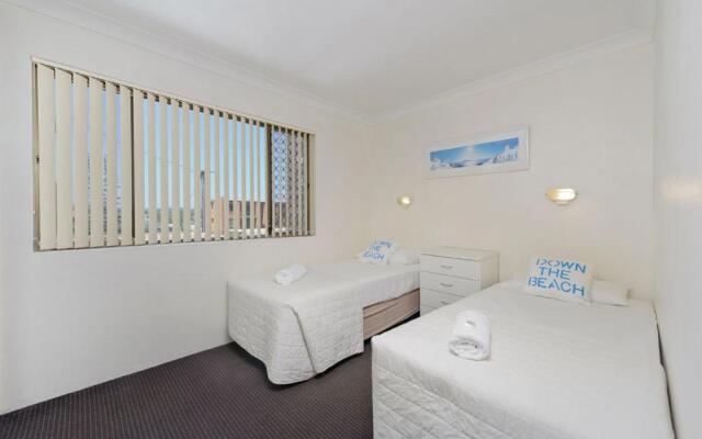 Beach House Holiday Apartments