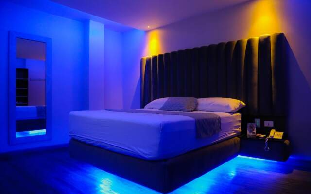 Hotel ByHours Astor