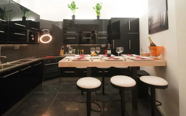 City house 4 bedrooms