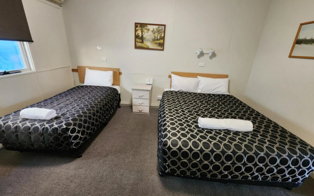 Hume Inn Motel Albury CBD – Guest Rooms – South Albury