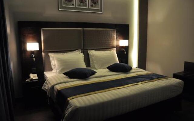 Al Makarim Hayat 3 Hotel Suites
