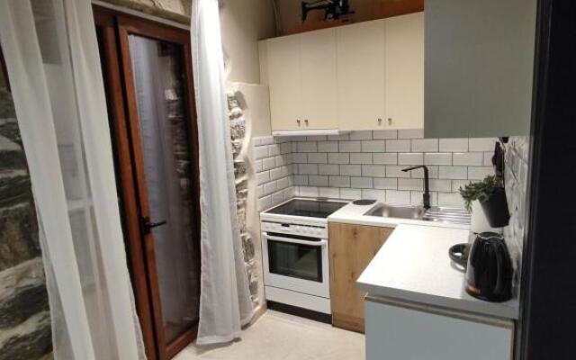 dolihis gi "loupastra"kampos ikaria