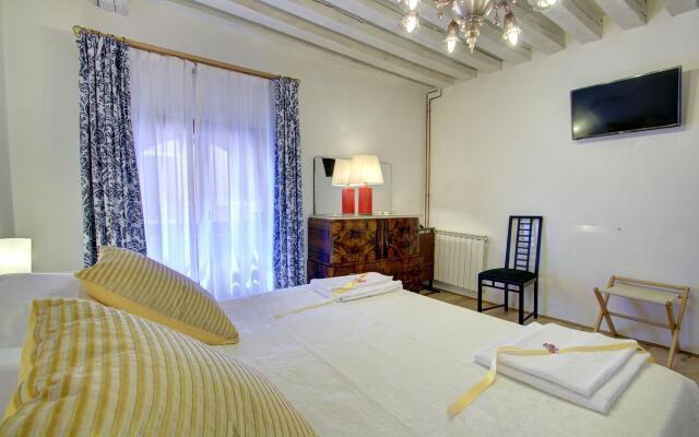 SAN MARCO CANAL VIEW#2 aircond, 4 pax, 120sqm Wifi