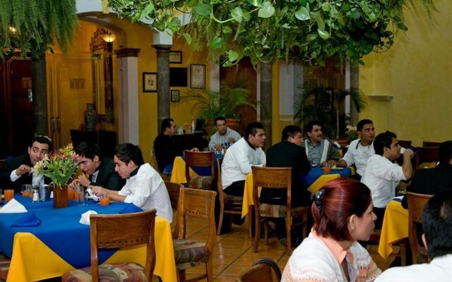 La Casa de los Patios Hotel & Spa