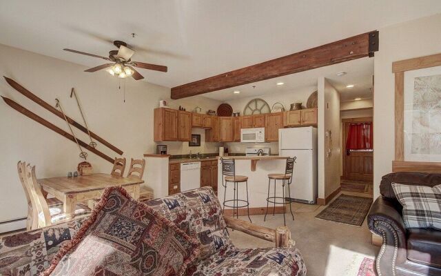 8775 Trappers Crossing - 1 Br Condo