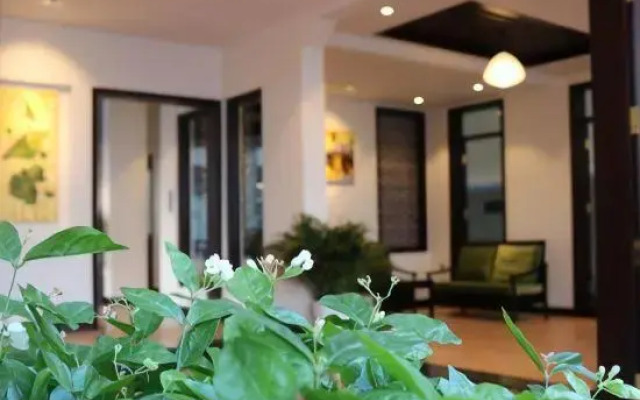 Roxana River Villa