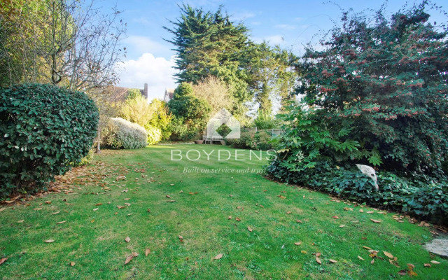 The Avenues, Frinton on Sea