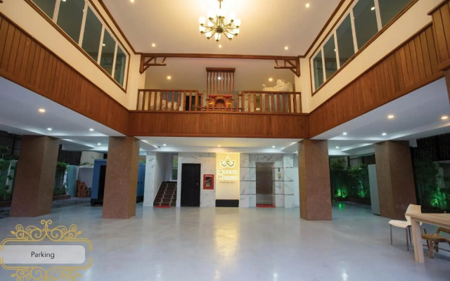 Queen Mansion