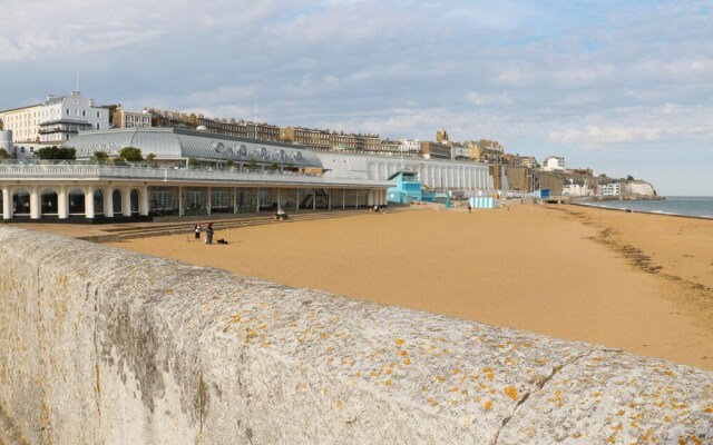 Serenity, Ramsgate
