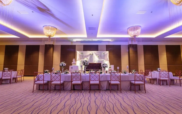 Summit Hotel Tacloban