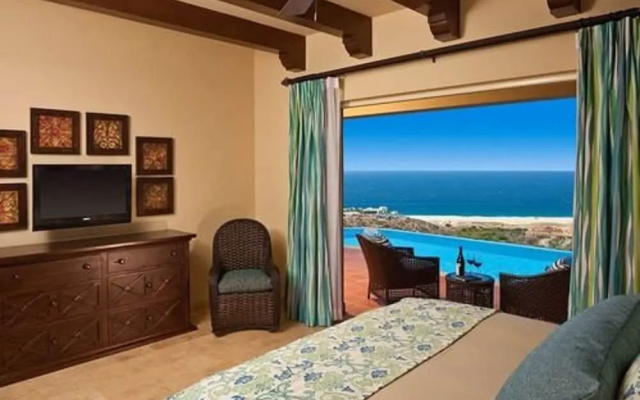 3-bedroom Ocean View Villa in Cabo San Lucas