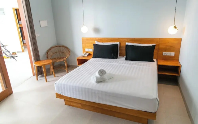 Coco & Pineapple Pants Hostel