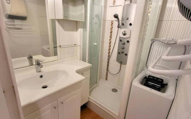 Appartement Six-Fours-les-Plages, 3 pièces, 5 personnes - FR-1-316-104