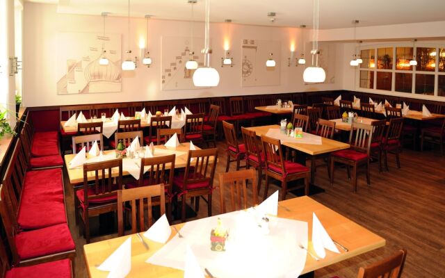 Hotel & Gasthaus DAS RÖHRL Straubing