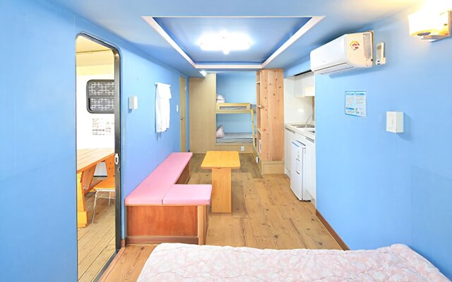 Ganghwa Spa in Caravan