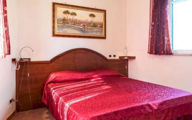 Mons Aureus Resort