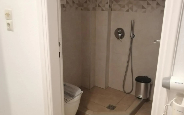 Dilino Hotel