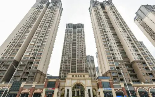 Guangzhou Self Operated Shopkeeper B & B