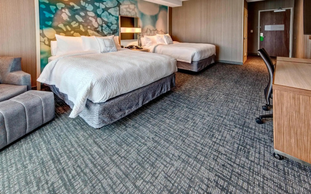 Courtyard Westbury Long Island