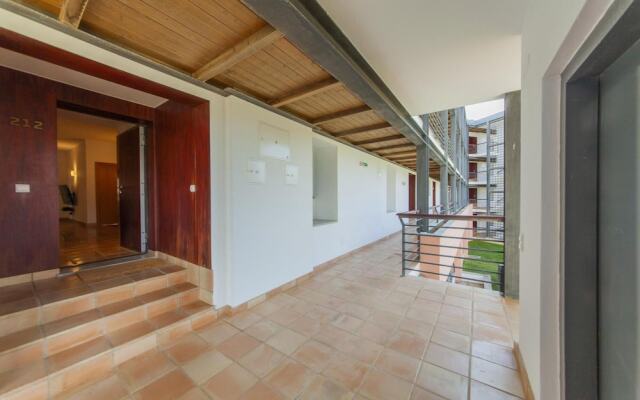 B39 - Marinapark 2 Bed Flat