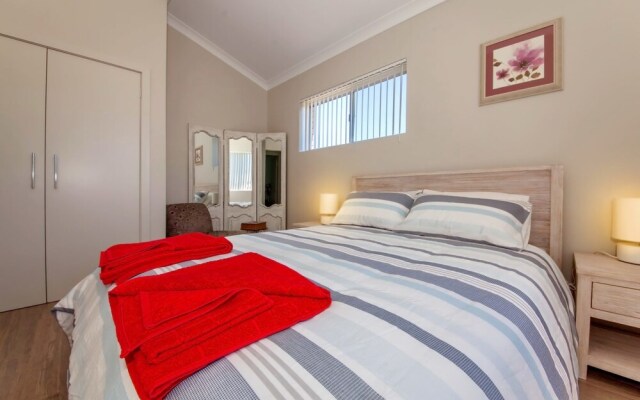 The Helm, Unit 15, 22 Voyager Close