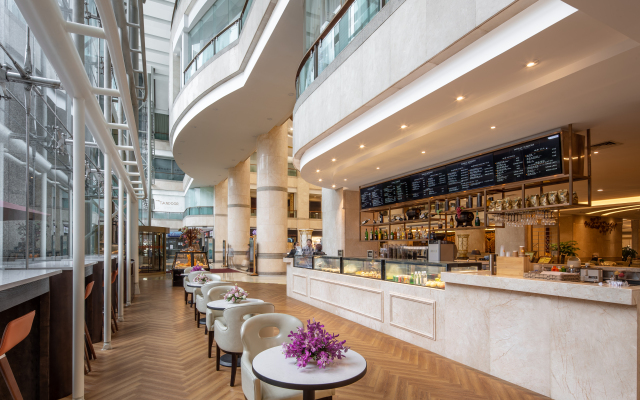 Asia International Hotel Guangzhou - Overseas Buyer Registration Services in Hotel & Free Shuttle between Hotel and Exhibition Center during Canton Fair