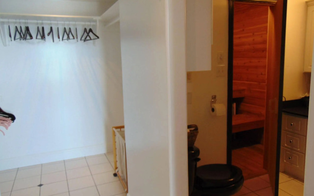 Downtown Executive Suites - Queens Road