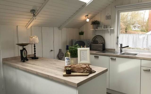 Hein Muck Modern Retreat