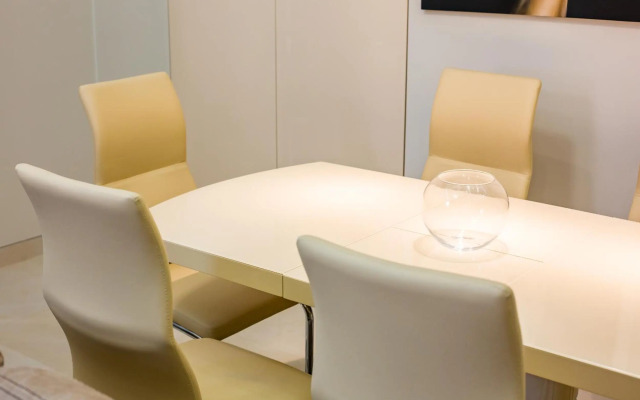 LEOGRAND DELUXE apartment in Doroshenka, 17