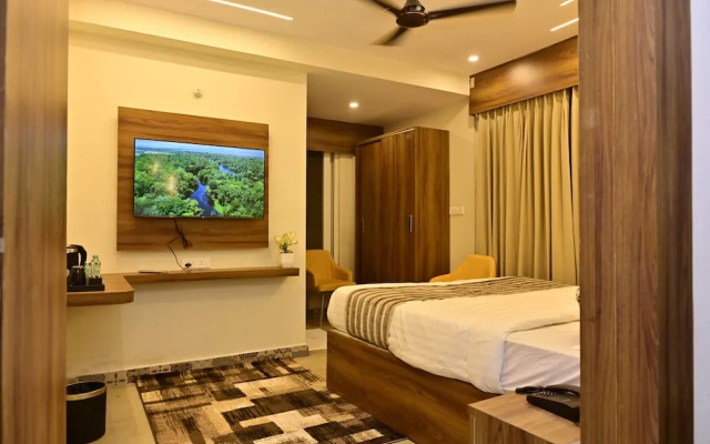 Hotel Noble Nook 100 ft. Road Indiranagar