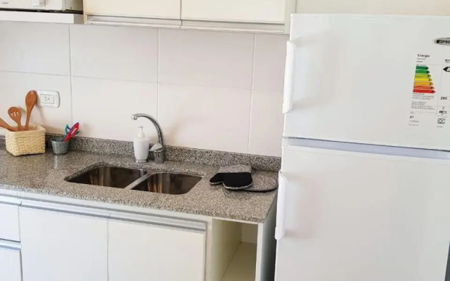 Billinghurst 1035 2 Pax