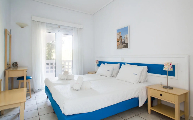 Daphne's Club Hotel Apartments