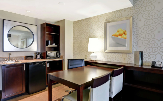 Embassy Suites by Hilton Savannah Airport