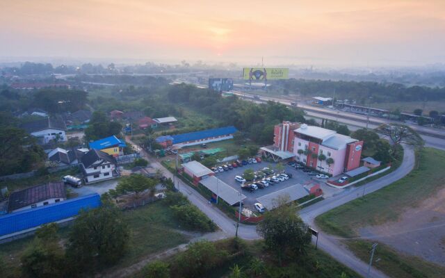 Tharakiree Place Hotel