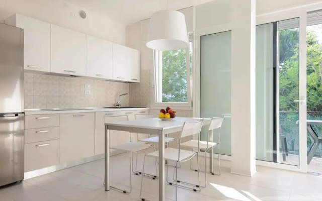Lignano Sabbiadoro Flat With Parking