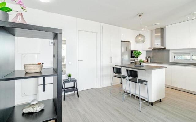 LM1BA- Spacious apartment with bbq facilities