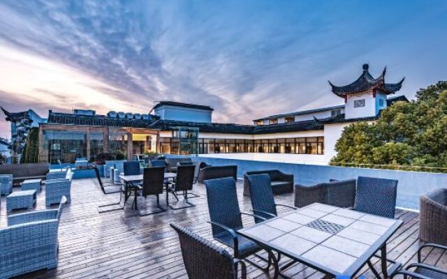 Manxin  Gusu Pingjiang Compound