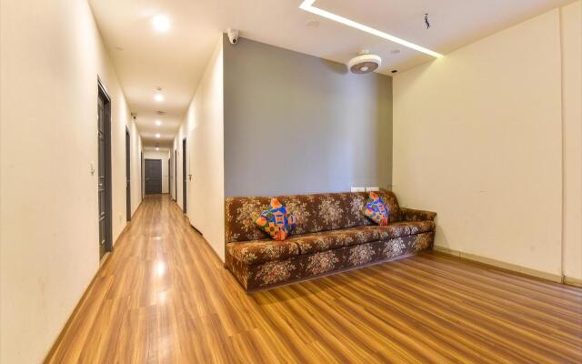 FabHotels Ny Townhouse