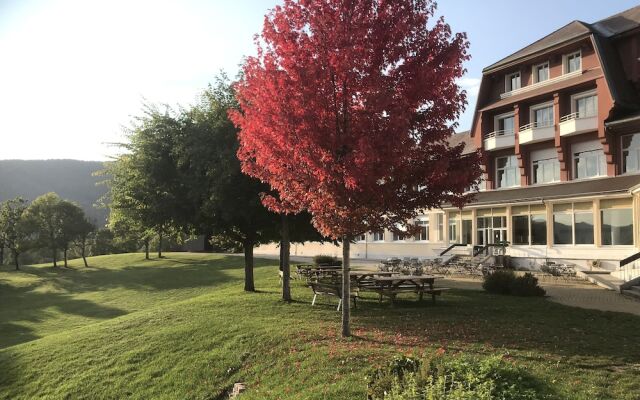 L'ESCANDILLE Village Vacances