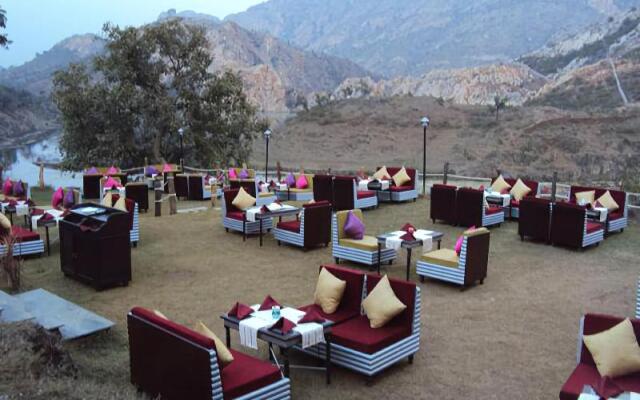 The Coronet Hotel