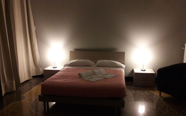 Check-Inn Rooms 19