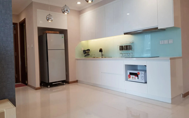 Central Park 1 Bedroom Apartment