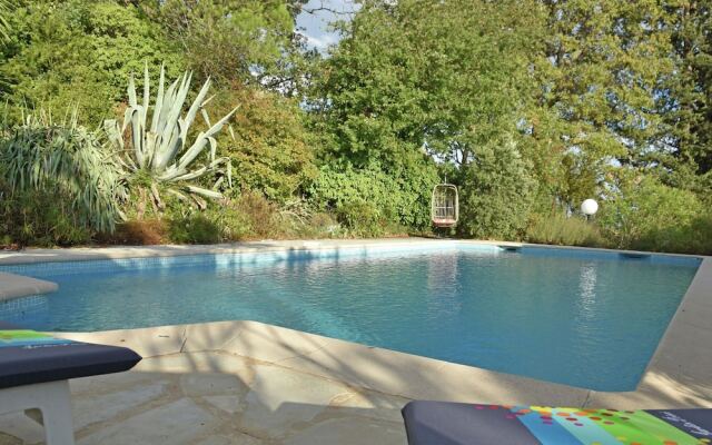 Quaint Villa in Fayence With Private Swimming Pool
