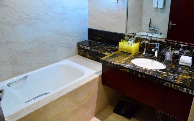Tianjin Huaxin Peninsula Hotel