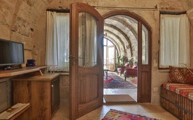 Отель Şah Saray Cave Suites Halal