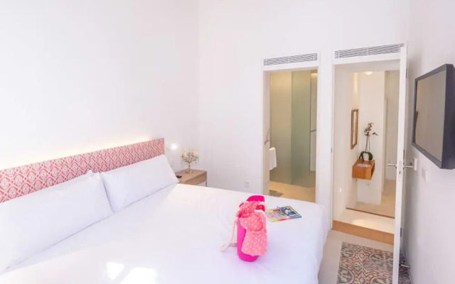 Es Palauet 2 Suites Apartment