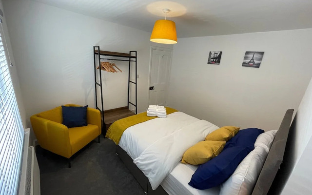 Cozy, Spacious 2Bd House In Historic Chapelfields