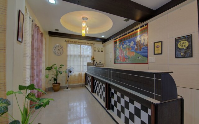 Crown De La Cruz Residency