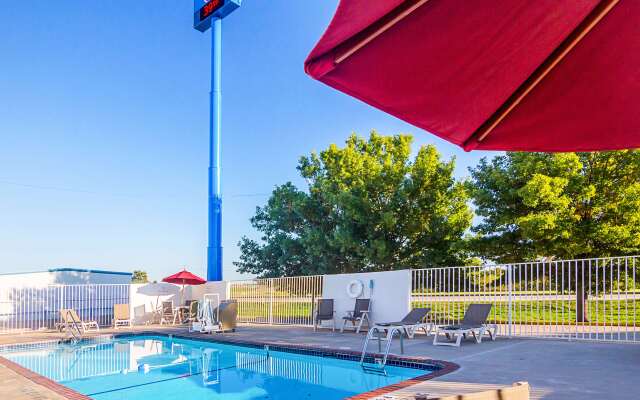 Motel 6 Lawton, OK