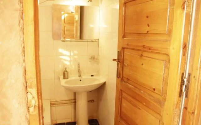 Eskaleh Nubian House